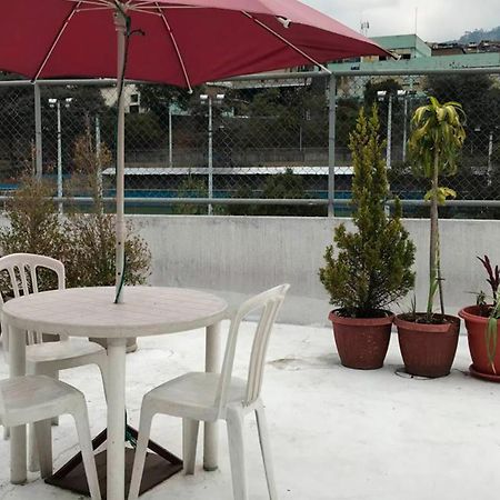 Tin House Quito Ξενοδοχείο Εξωτερικό φωτογραφία