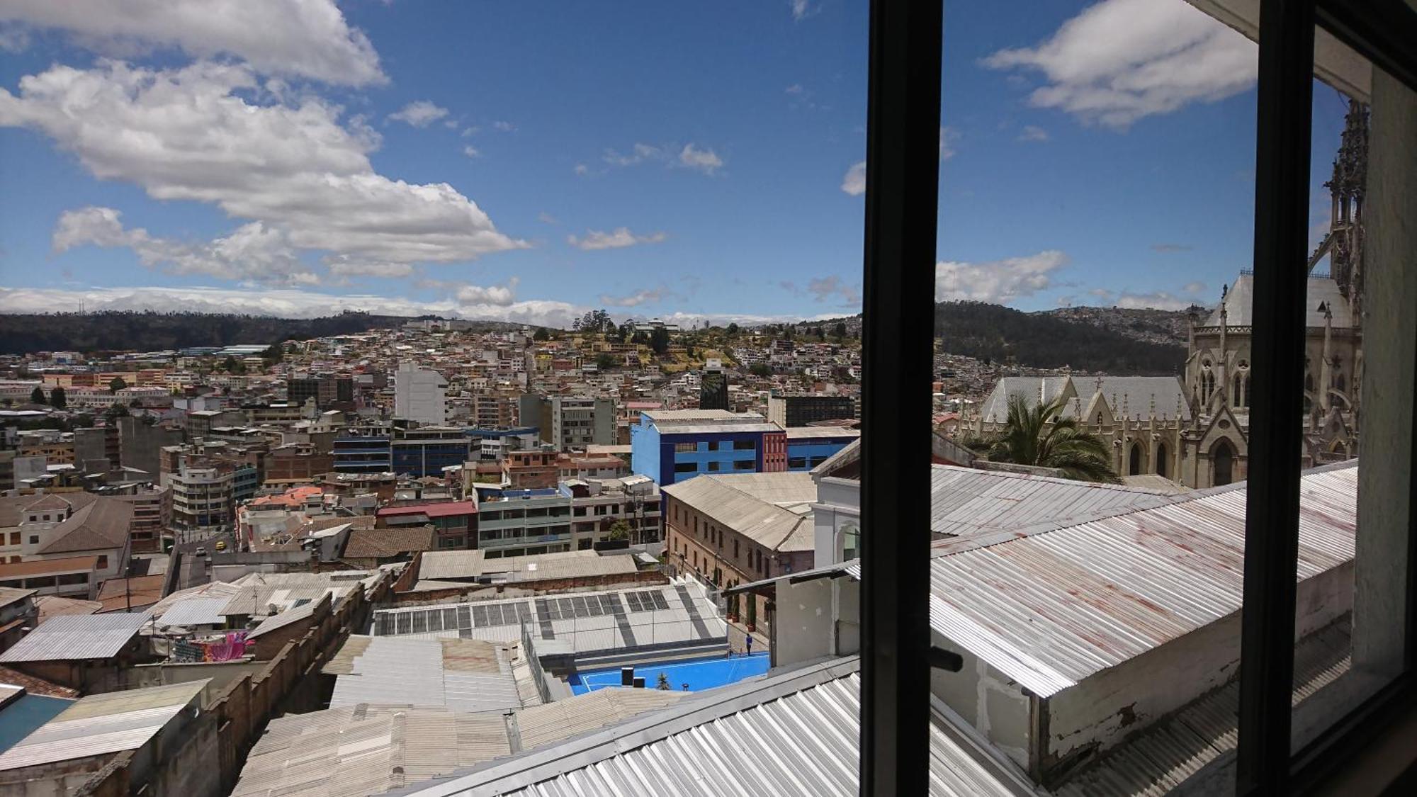 Tin House Quito Ξενοδοχείο Εξωτερικό φωτογραφία