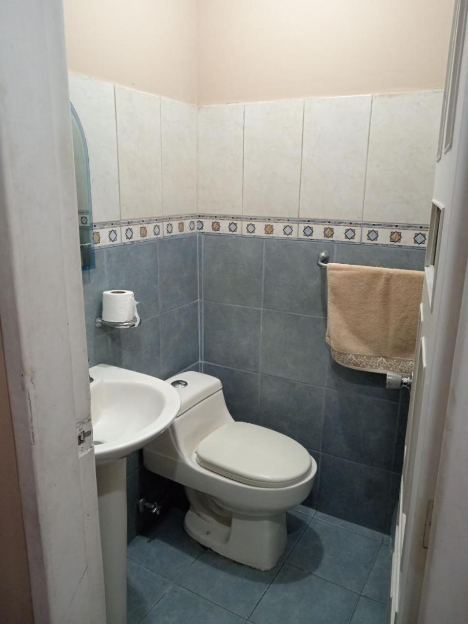 Tin House Quito Ξενοδοχείο Εξωτερικό φωτογραφία